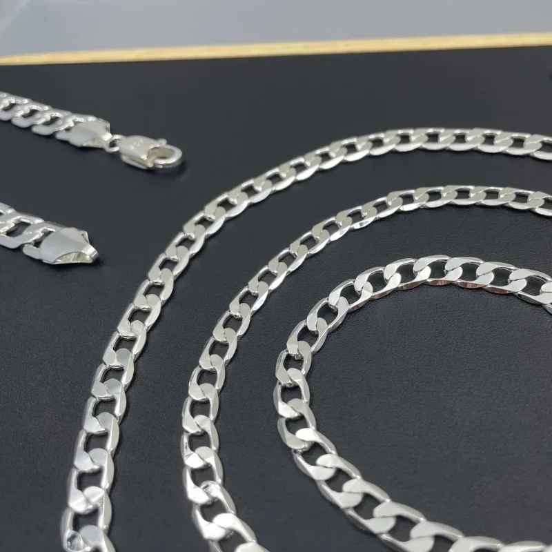Classic Silver-Tone Link Chain Necklace for Men & Women